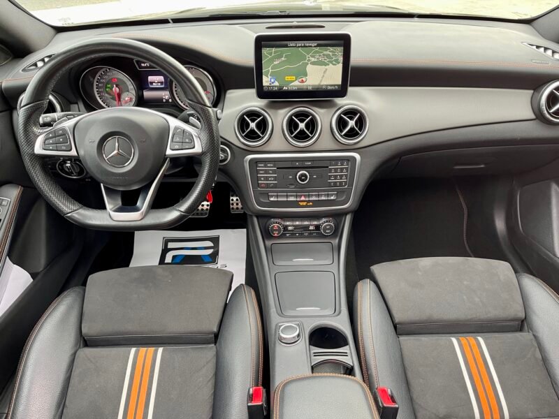 MERCEDES-BENZ CLASE CLA SHOTTING BRAKE 220D ORANGE ART