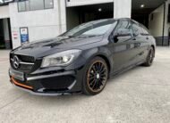 MERCEDES-BENZ CLASE CLA SHOTTING BRAKE 220D ORANGE ART