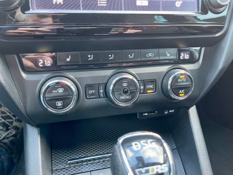 SKODA Octavia RS COMBI TDI DSG 184CV