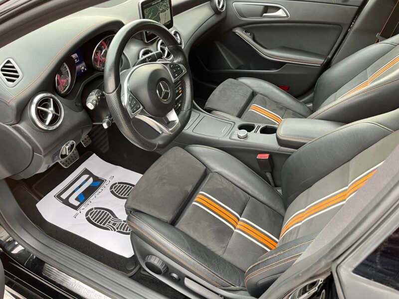 MERCEDES-BENZ CLASE CLA SHOTTING BRAKE 220D ORANGE ART