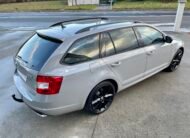 SKODA Octavia RS COMBI TDI DSG 184CV