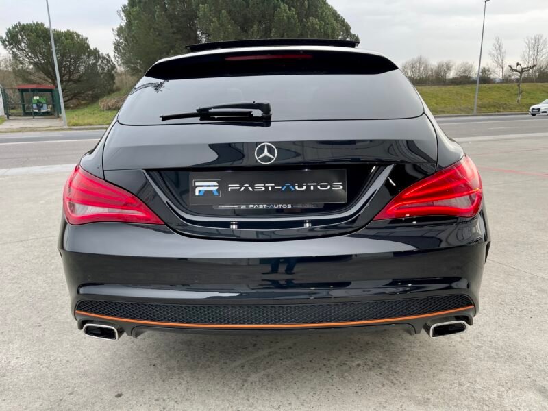 MERCEDES-BENZ CLASE CLA SHOTTING BRAKE 220D ORANGE ART