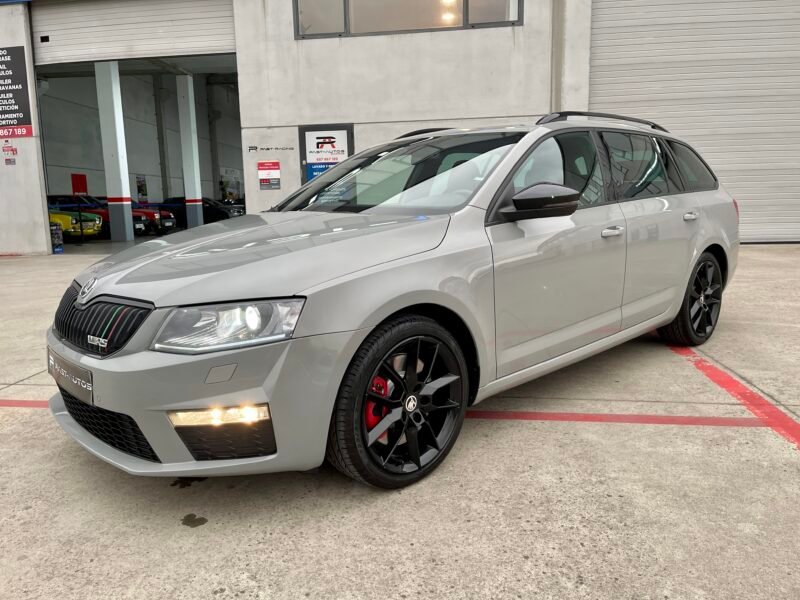 SKODA Octavia combi v-RS 2.0 TDI DSG V-RS