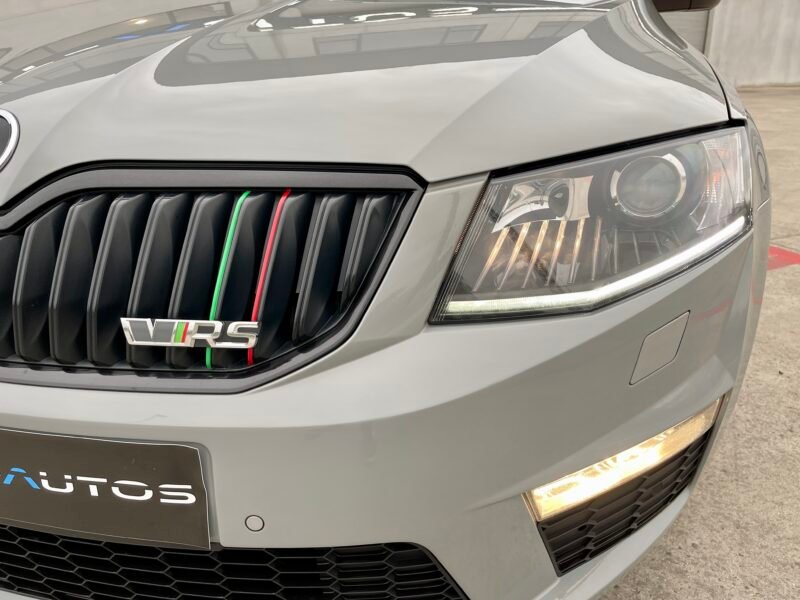 SKODA Octavia combi v-RS 2.0 TDI DSG V-RS
