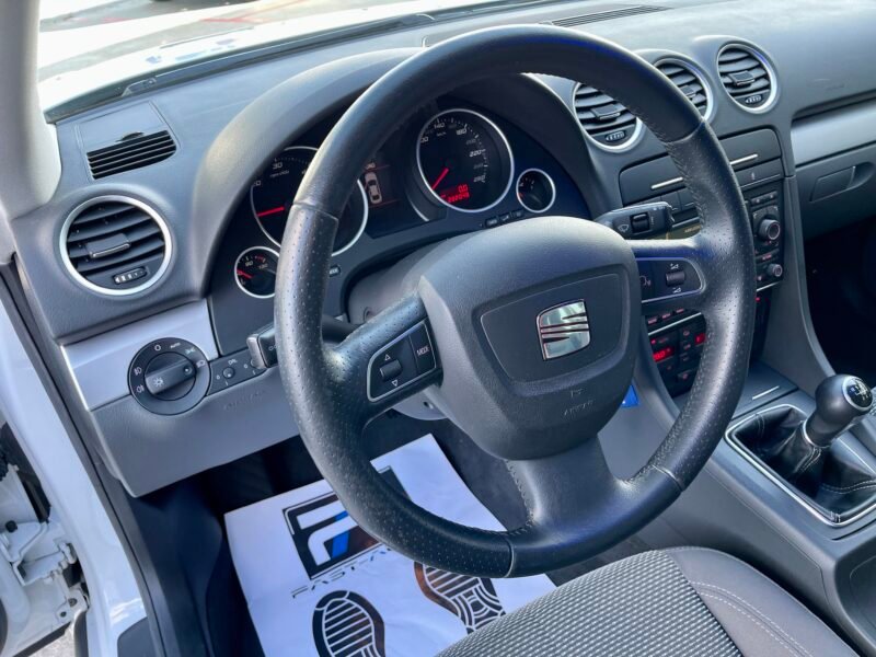 SEAT Exeo 2.0 TDI 143cv SPORT