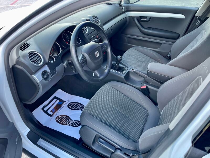 SEAT Exeo 2.0 TDI 143cv SPORT