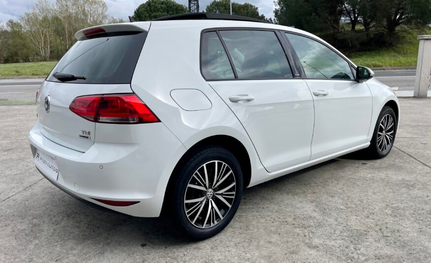 VOLKSWAGEN Golf 7 1.6 TDI DSG ALLSTAR