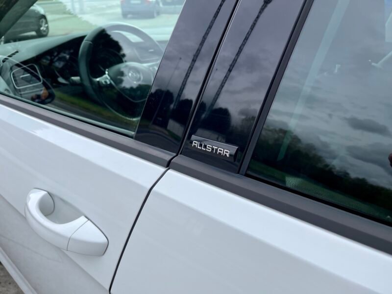 VOLKSWAGEN Golf 7 1.6 TDI DSG ALLSTAR