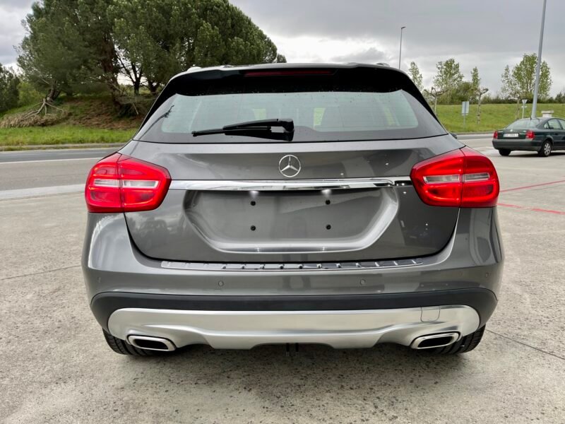 MERCEDES-BENZ CLASE GLA 220 CDI URBAN