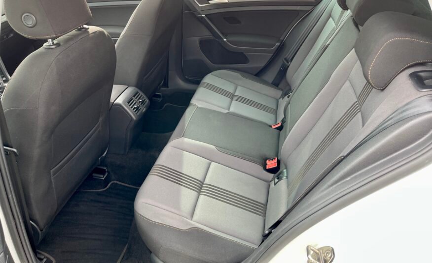 VOLKSWAGEN Golf 7 1.6 TDI DSG ALLSTAR