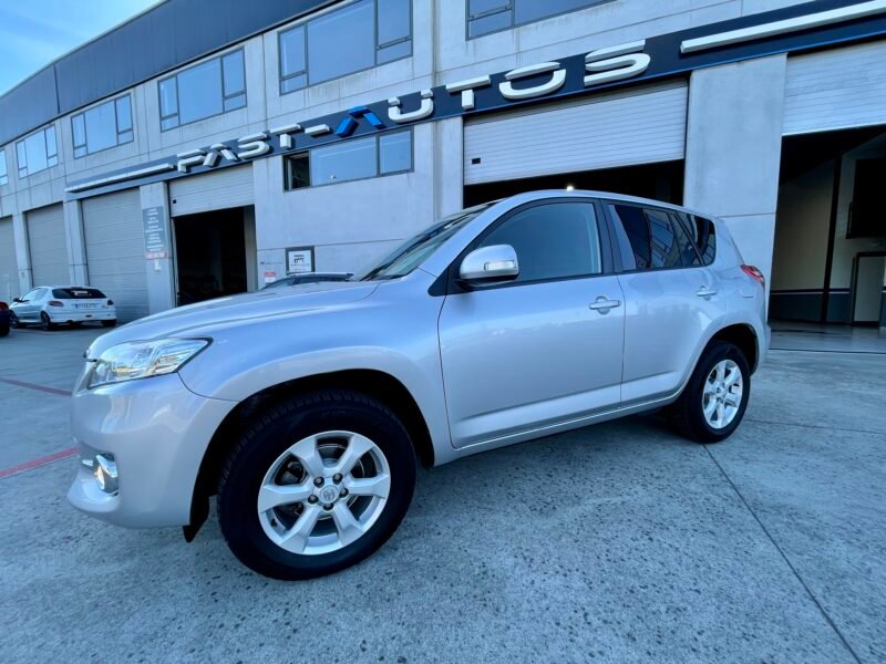 TOYOTA RAV4 D4d 2.2 D4-d ADVANCE