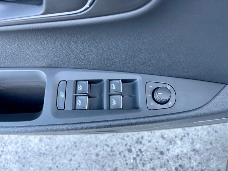 SEAT LEON FR ST 2.0 TDI 150CV 5p.