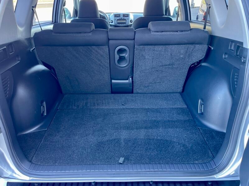 TOYOTA RAV4 D4d 2.2 D4-d ADVANCE