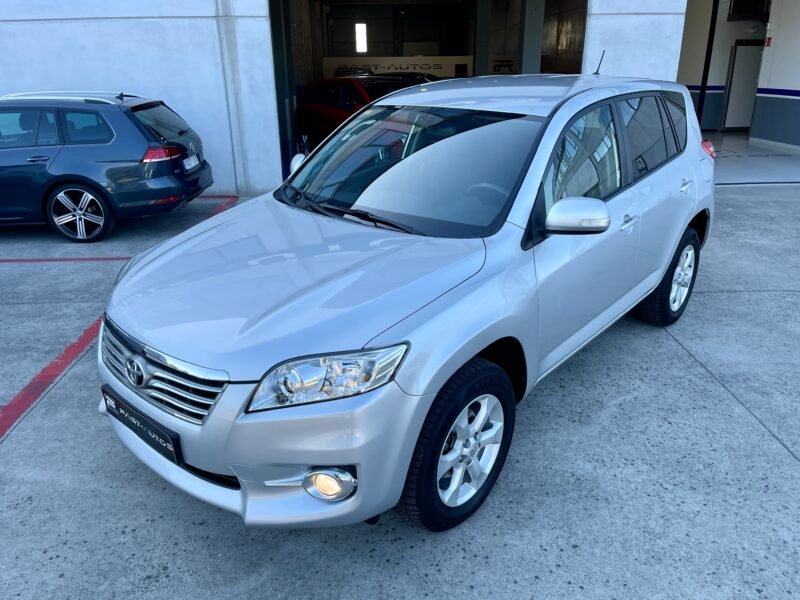 TOYOTA RAV4 D4d 2.2 D4-d ADVANCE