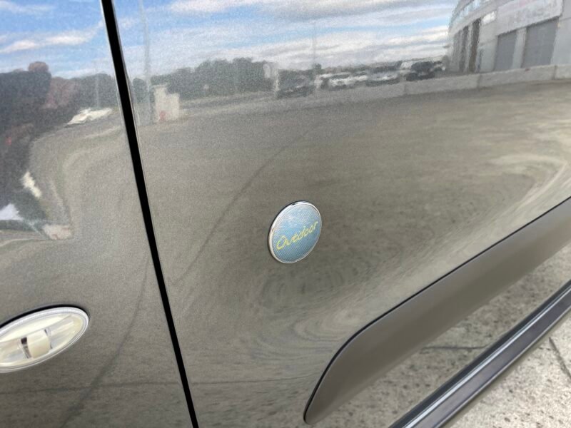 PEUGEOT PARTNER TEPEE 1.6 HDI OUTDOOR