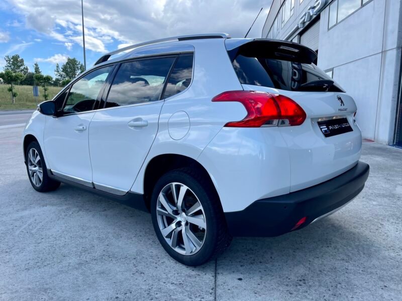 PEUGEOT 2008 ALLURE 1.6 eHDi 120cv 5p.