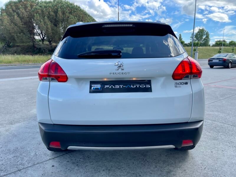 PEUGEOT 2008 ALLURE 1.6 eHDi 120cv 5p.