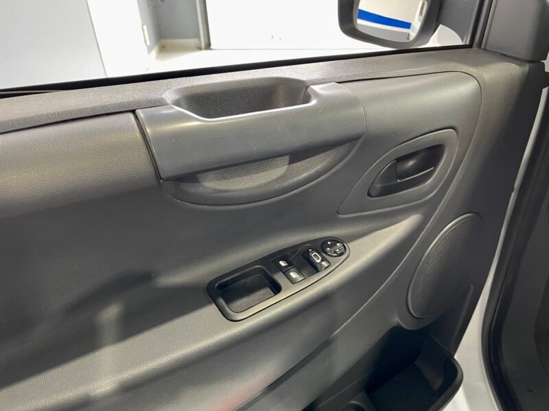 PEUGEOT EXPERT 2.0 HDI FURGON L1H1