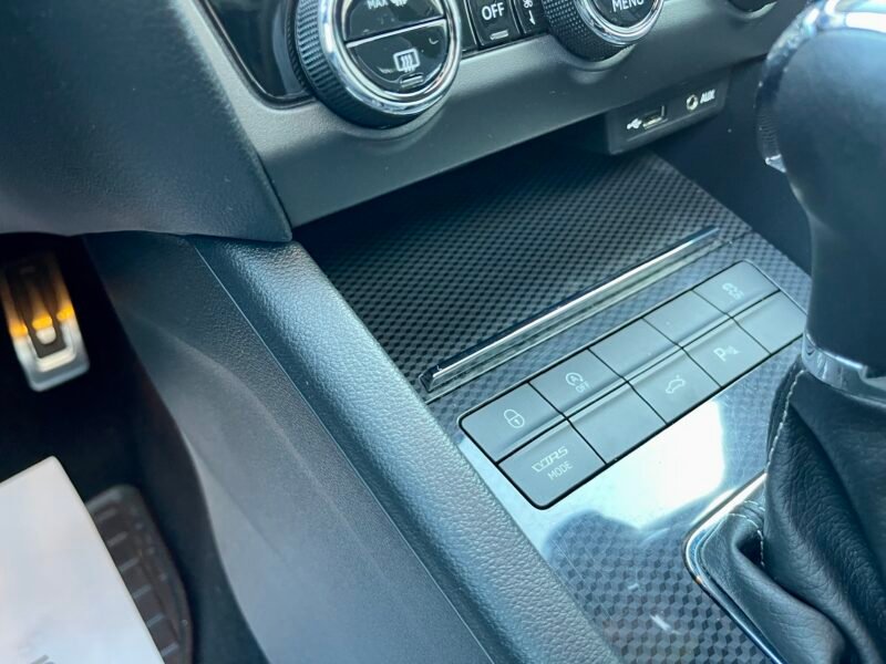 SKODA Octavia combi v-RS 2.0 TDI CR 184cv DSG RS 5p.