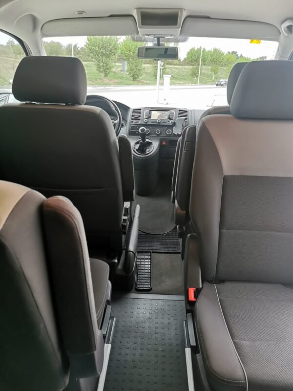 VOLKSWAGEN MULTIVAN T5.1 2.0 TDI 140cv Comfortline Edition