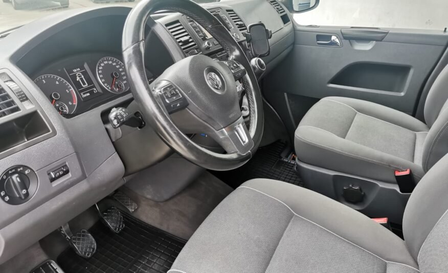 VOLKSWAGEN MULTIVAN T5.1 2.0 TDI 140cv Comfortline Edition