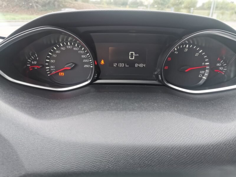 PEUGEOT 308 SW tyle 1.6 BlueHDi 120CV