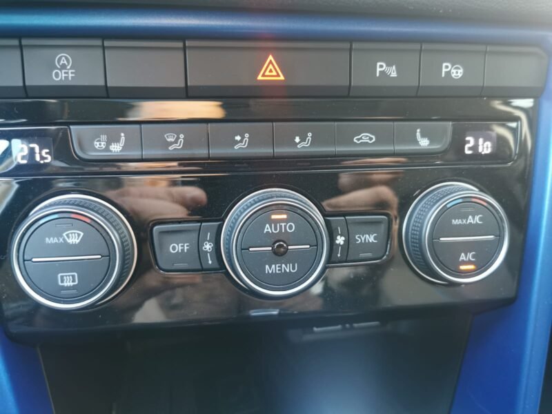 VOLKSWAGEN T-ROC Sport 2.0 TDI