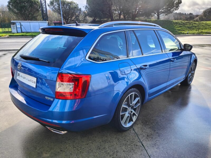 SKODA Octavia RS COMBI TDI 184CV