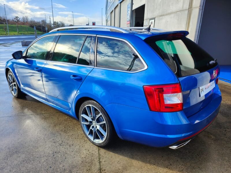 SKODA Octavia RS COMBI TDI 184CV