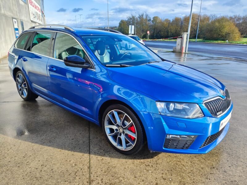 SKODA Octavia RS COMBI TDI 184CV