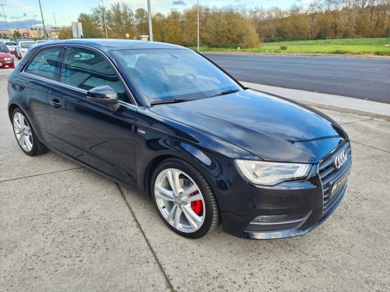 AUDI A3 1.4 TFSI 125CV S-Line 3p.