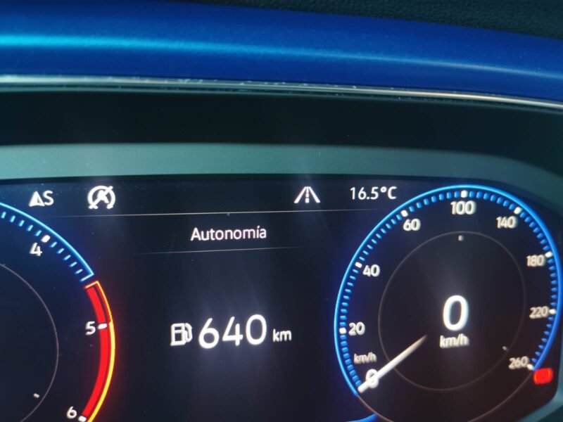 VOLKSWAGEN T-ROC Sport 2.0 TDI