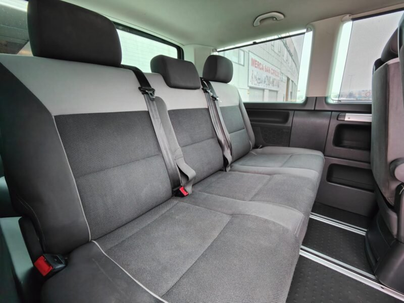 VOLKSWAGEN MULTIVAN T5.1 2.0 TDI DSG CONFORTLINE EDITION