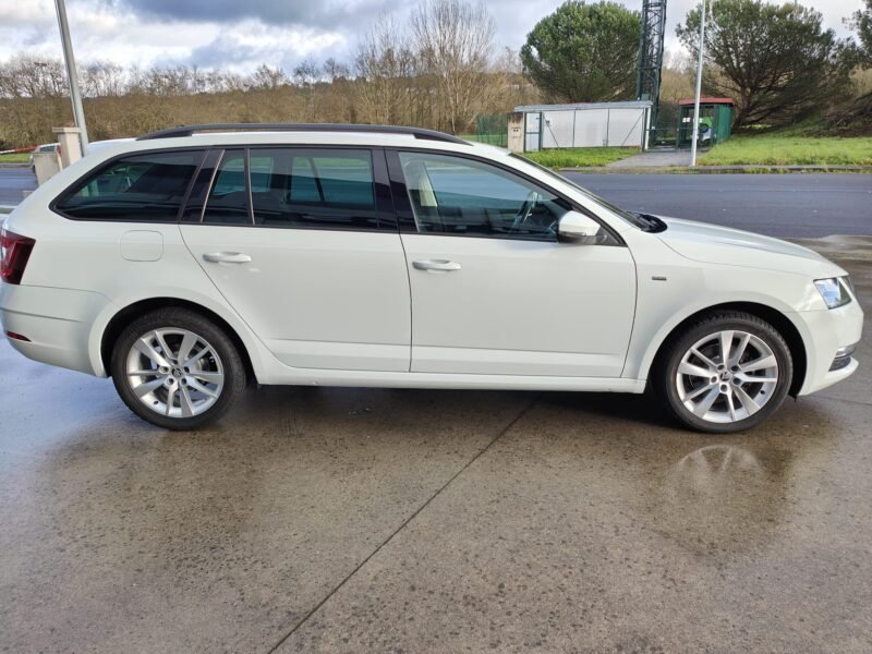 SKODA Octavia Combi 2.0 TDI CR 110KW 150CV CLEVER