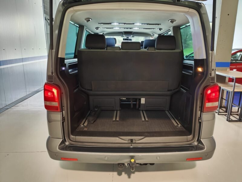 VOLKSWAGEN MULTIVAN T5.1 2.0 TDI DSG CONFORTLINE EDITION