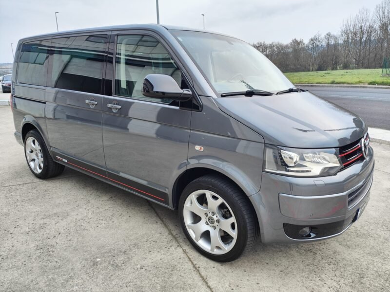 VOLKSWAGEN MULTIVAN T5.1 2.0 TDI DSG CONFORTLINE EDITION