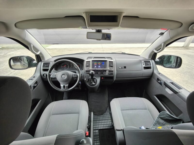 VOLKSWAGEN MULTIVAN T5.1 2.0 TDI DSG CONFORTLINE EDITION