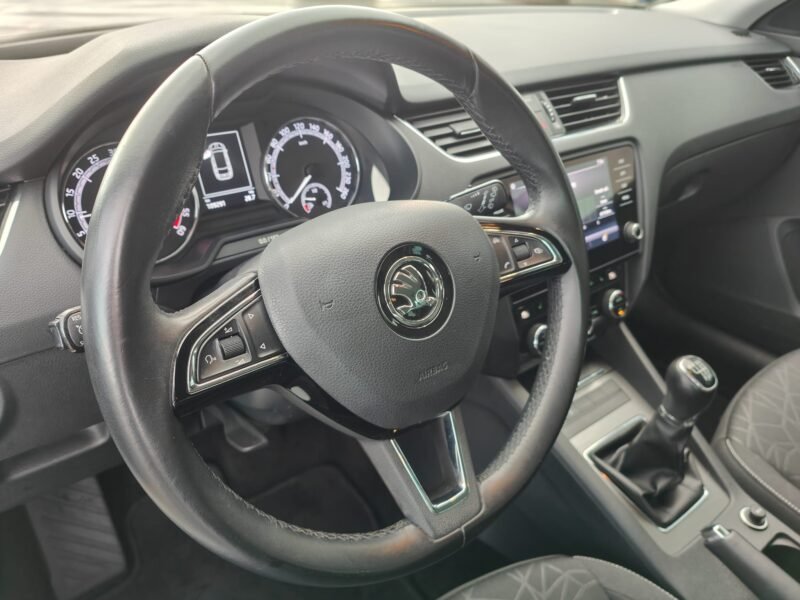 SKODA Octavia Combi 2.0 TDI CR 110KW 150CV CLEVER