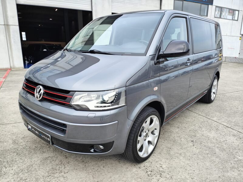 VOLKSWAGEN MULTIVAN T5.1 2.0 TDI DSG CONFORTLINE EDITION
