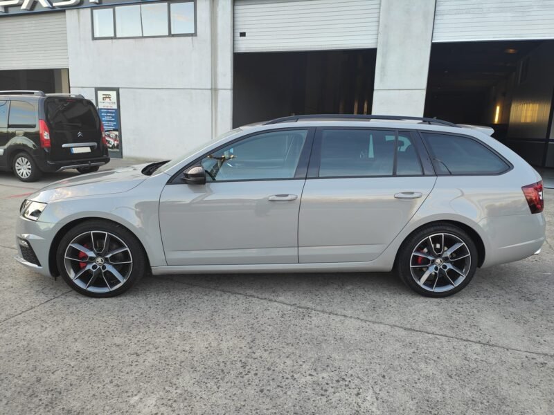 SKODA Octavia combi v-RS 2.0 TDI DSG V-RS