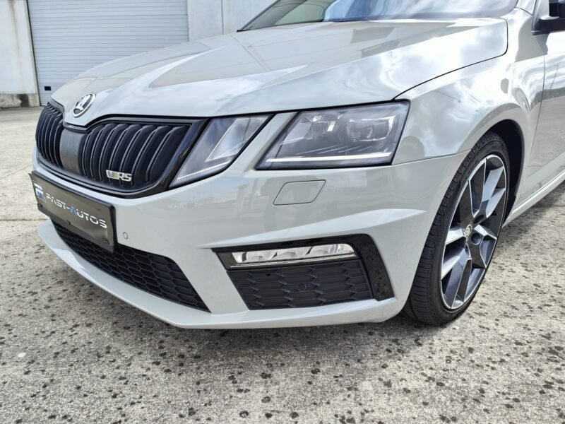 SKODA Octavia combi v-RS 2.0 TDI DSG V-RS