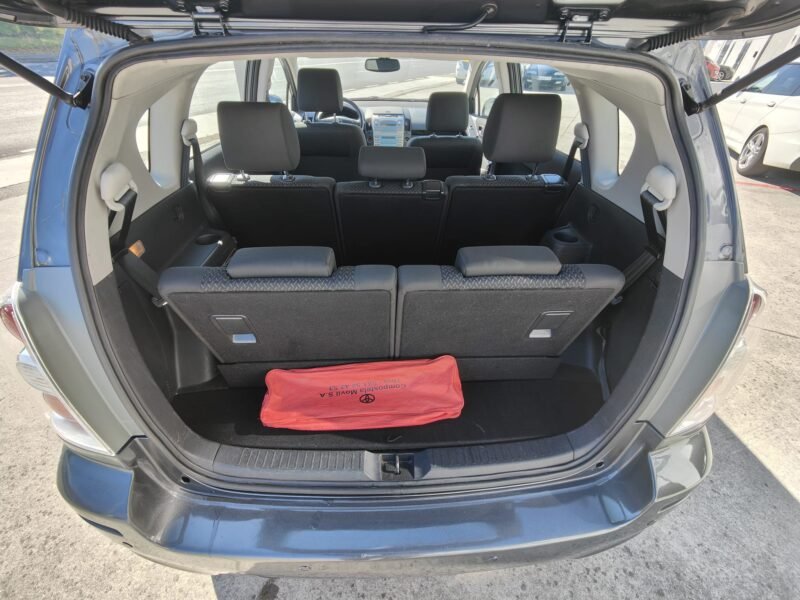 TOYOTA Corolla VERSO 2.2 D4d LUNA