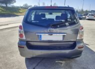 TOYOTA Corolla VERSO 2.2 D4d LUNA
