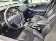 VOLVO V40 D3 RDesign Momentum