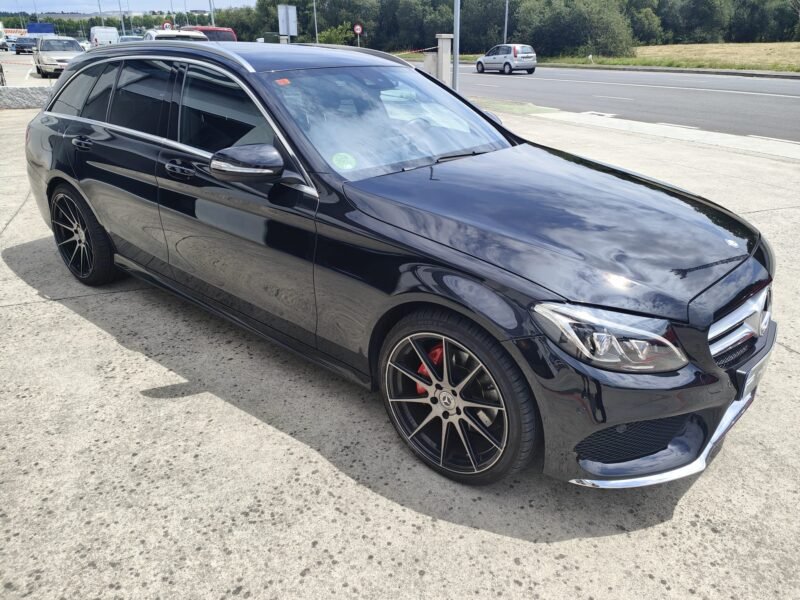 MERCEDES-BENZ Clase C C C220 d 4MATIC AMG Line Estate 5p. AMG Line Estate Avant