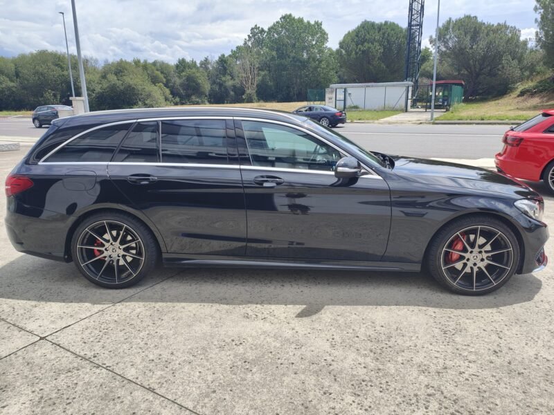 MERCEDES-BENZ Clase C C C220 d 4MATIC AMG Line Estate 5p. AMG Line Estate Avant