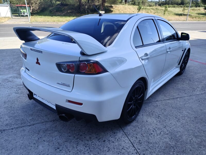 MITSUBISHI LANCER EVO X GSR ARASHI VERSIÓN (29/150)