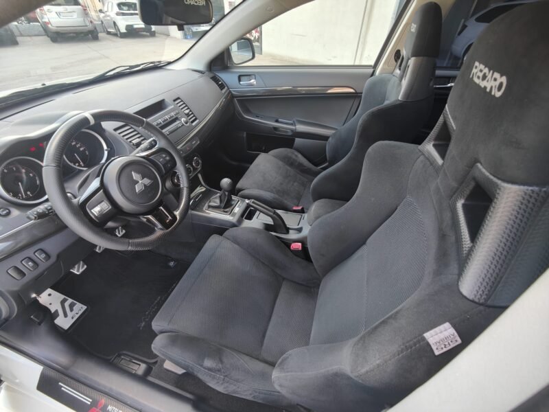 MITSUBISHI LANCER EVO X GSR ARASHI VERSIÓN (29/150)