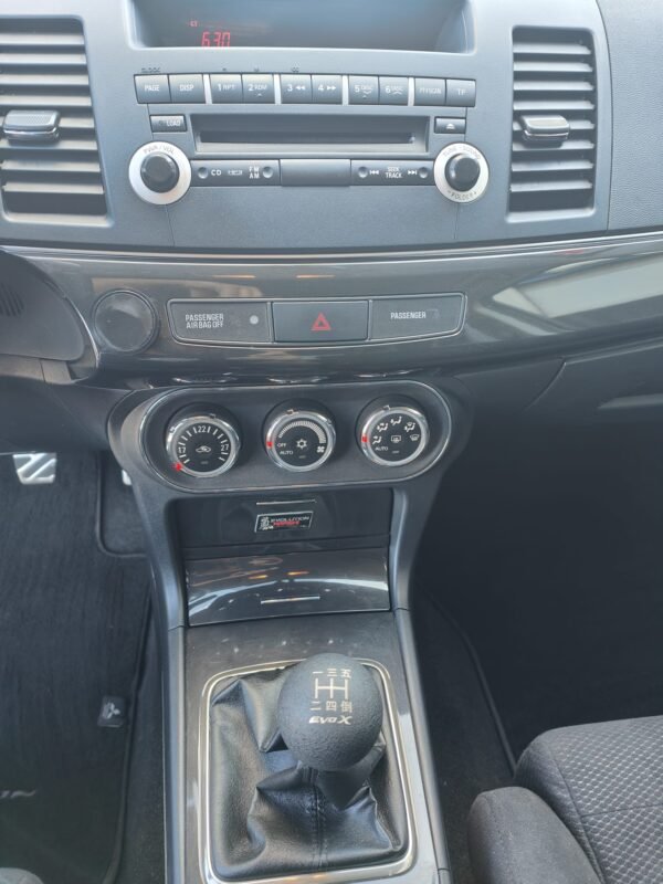 MITSUBISHI LANCER EVO X GSR ARASHI VERSIÓN (29/150)