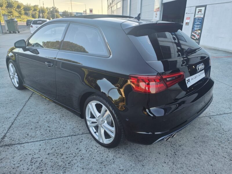 AUDI A3 S-LINE QUATTRO 2.0 TDi